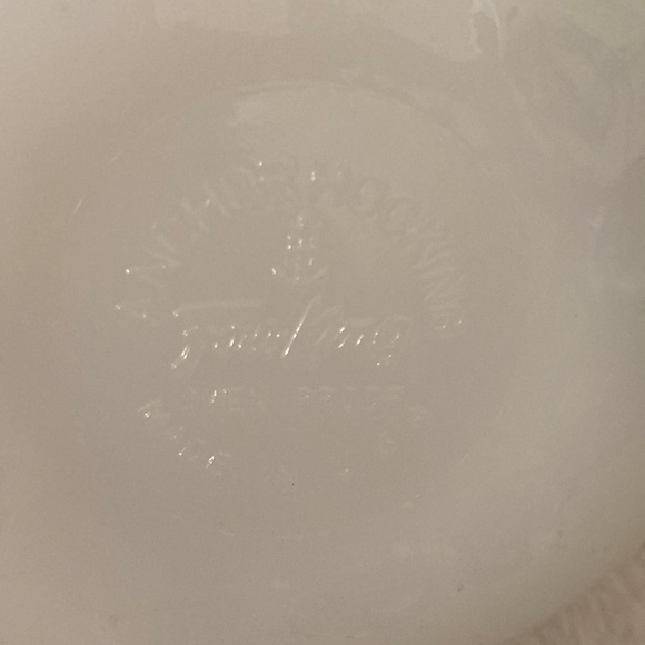Vintage Anchor Hocking Fire King Bowls - Picture 3 of 9